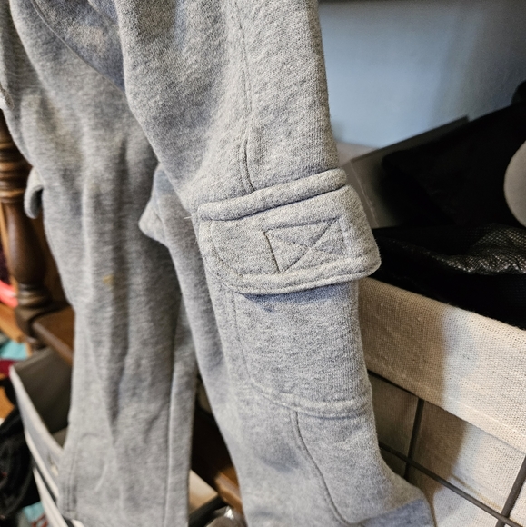BOYS SIZE 3T LIGHT GRAY SWEAT PANTS - Picture 5 of 6